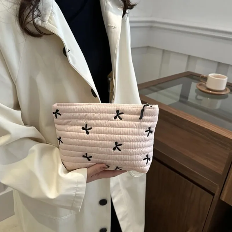 Cute Makeup Bag with Zipper La - Embroidery Bag recension och pris