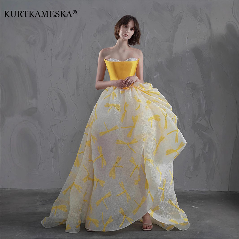 Elegant Yellow Satin Top Pagea - Embroidery Yellow Dress recension och pris